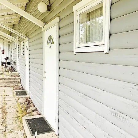 別荘 Oevernaesgarden Gaesthem