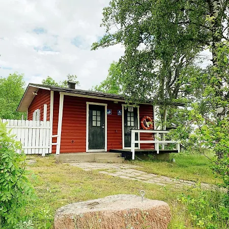 Oevernaesgarden Gaesthem Сasa de vacaciones *